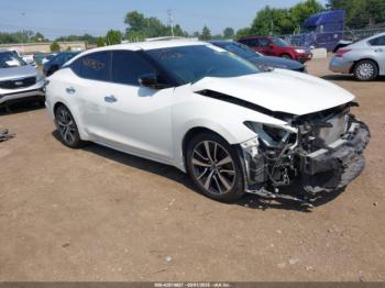  Salvage Nissan Maxima