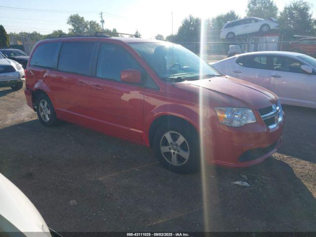  Salvage Dodge Grand Caravan