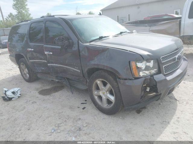  Salvage Chevrolet Suburban 1500