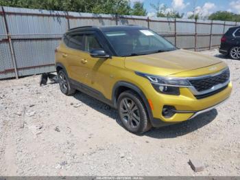  Salvage Kia Seltos