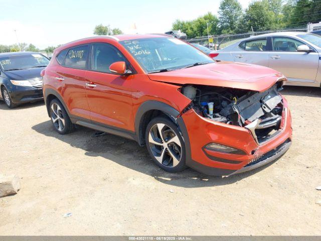  Salvage Hyundai TUCSON