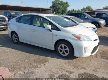 Salvage Toyota Prius
