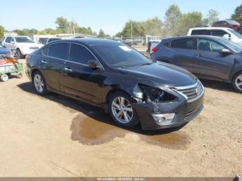  Salvage Nissan Altima