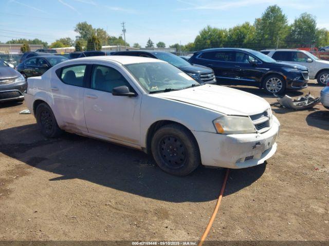  Salvage Dodge Avenger