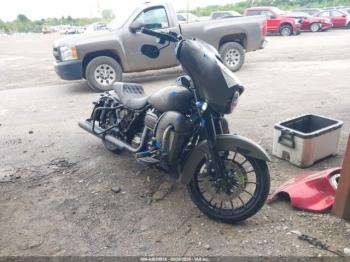  Salvage Harley-Davidson Flhxs