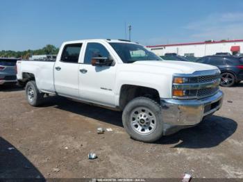  Salvage Chevrolet Silverado 3500