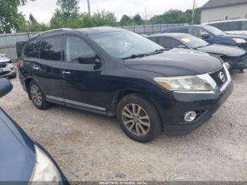  Salvage Nissan Pathfinder