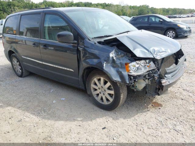  Salvage Chrysler Town & Country