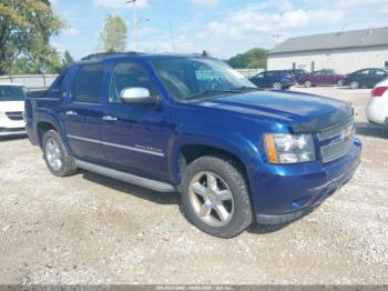  Salvage Chevrolet Avalanche
