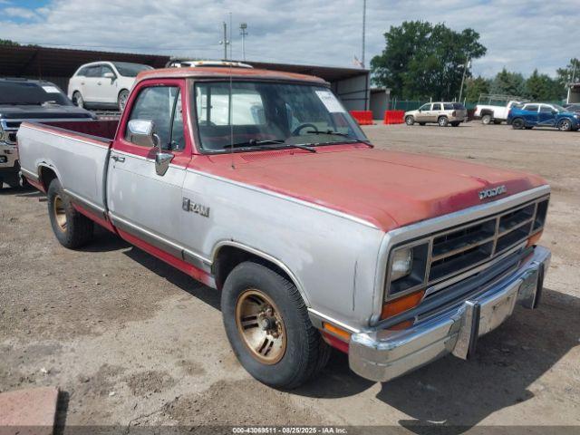  Salvage Dodge D-series