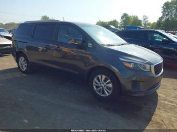  Salvage Kia Sedona
