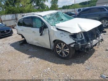  Salvage Nissan Pathfinder
