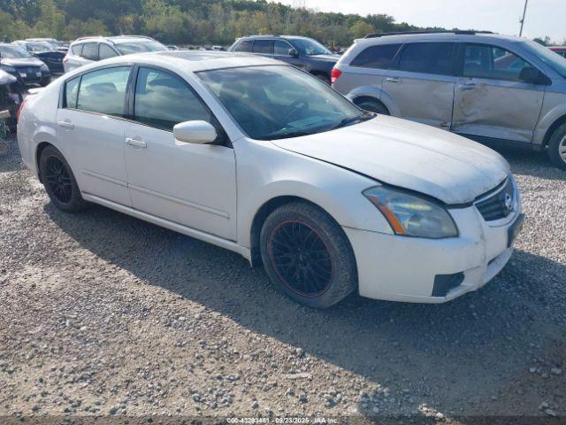  Salvage Nissan Maxima