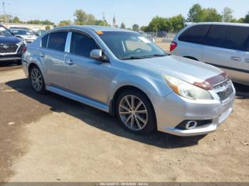  Salvage Subaru Legacy