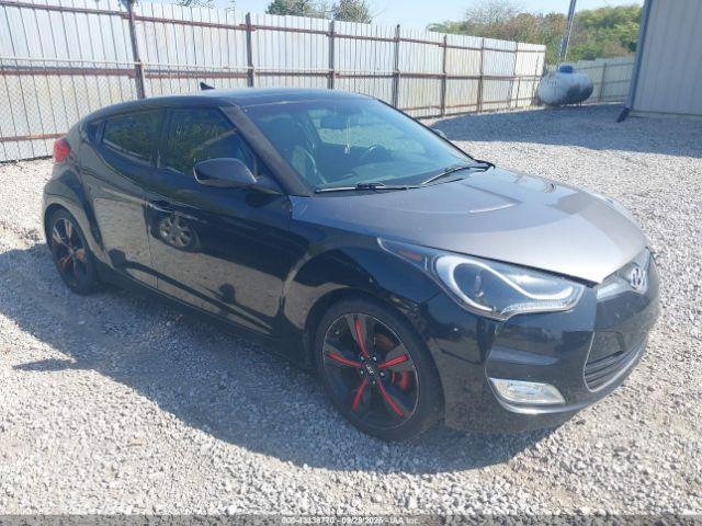  Salvage Hyundai VELOSTER