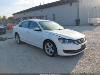  Salvage Volkswagen Passat