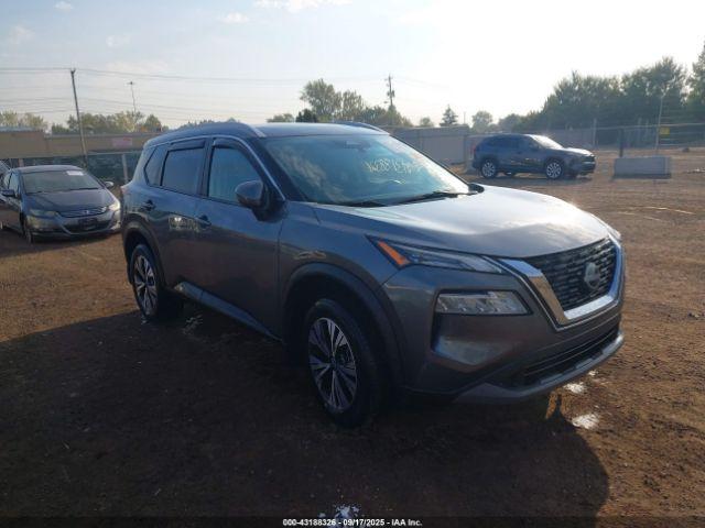  Salvage Nissan Rogue