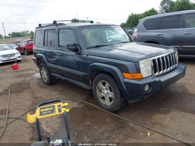  Salvage Jeep Commander