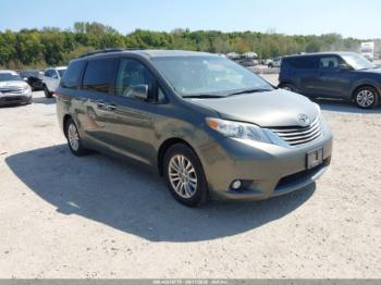  Salvage Toyota Sienna