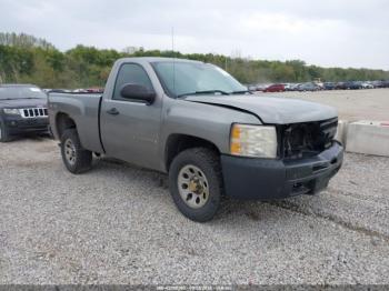  Salvage Chevrolet Silverado 1500