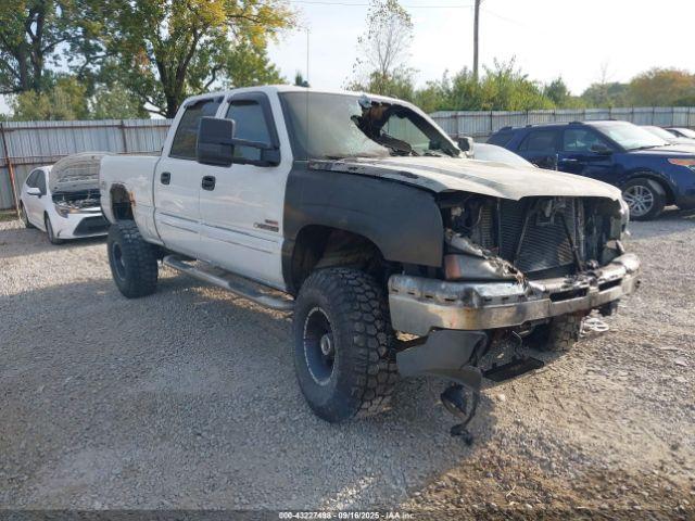  Salvage Chevrolet Silverado 2500