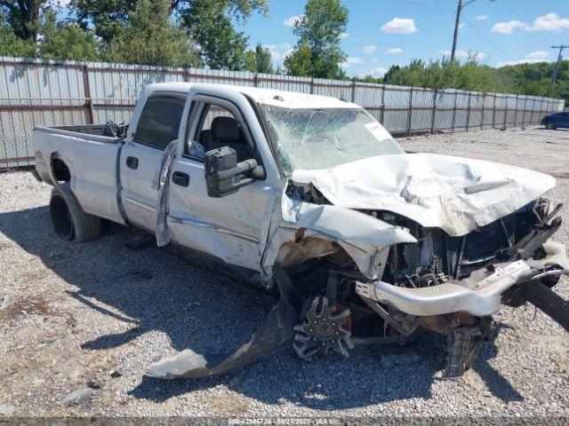  Salvage GMC Sierra 2500