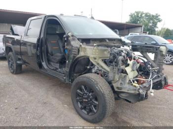  Salvage General Motors Sierra 2500HD