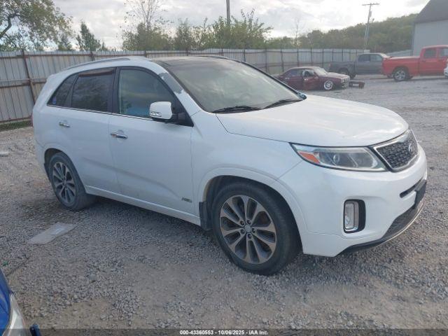  Salvage Kia Sorento
