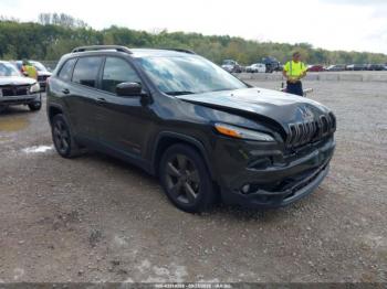  Salvage Jeep Cherokee