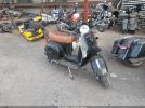 Genuine Scooter Co. Stella 4-stroke Image 1