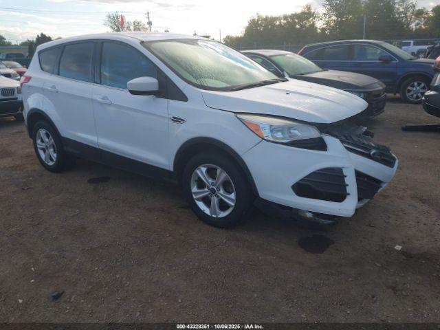  Salvage Ford Escape