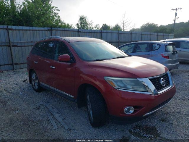  Salvage Nissan Pathfinder