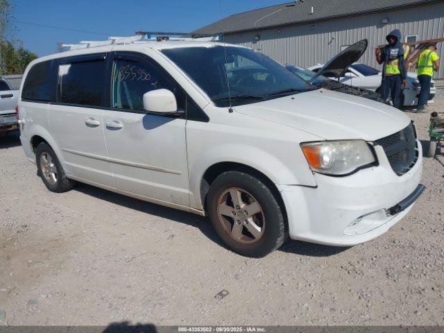  Salvage Dodge Grand Caravan