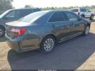 Toyota Camry Le Image 10