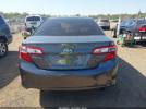 Toyota Camry Le Image 13
