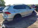 Volkswagen Tiguan 2.0t Se R-line Black Image 2