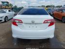 Toyota Camry L Image 16