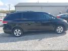 Toyota Sienna Le V6 Image 15