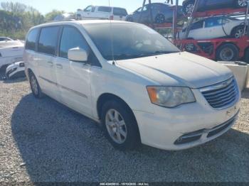 Salvage Chrysler Town & Country