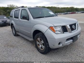  Salvage Nissan Pathfinder