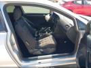 Volkswagen Golf S 2-door Image 15