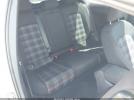 Volkswagen Golf S 2-door Image 8