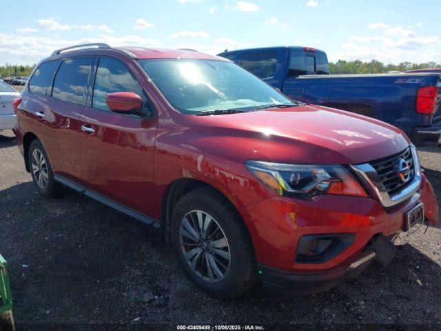  Salvage Nissan Pathfinder