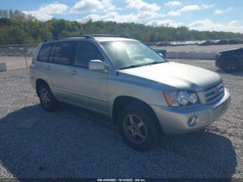  Salvage Toyota Highlander