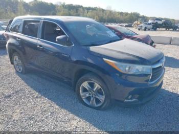  Salvage Toyota Highlander