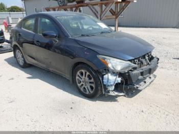  Salvage Toyota Yaris