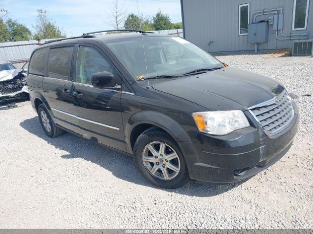 Salvage Chrysler Town & Country