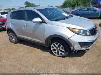  Salvage Kia Sportage