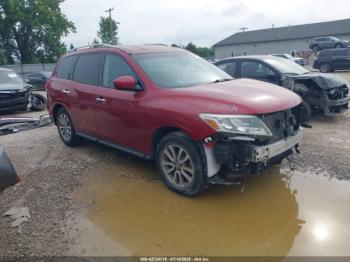  Salvage Nissan Pathfinder