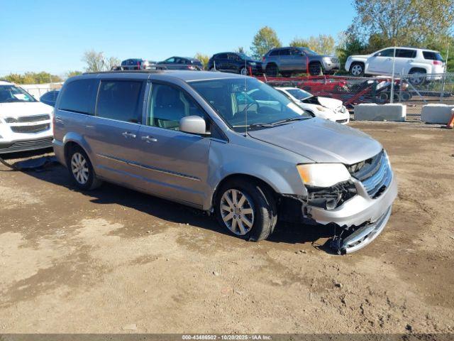  Salvage Chrysler Town & Country
